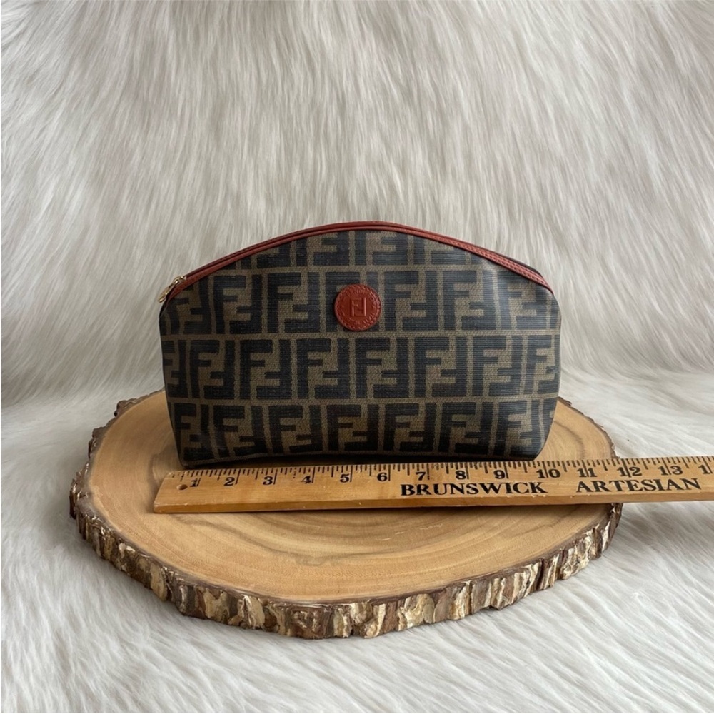 Fendi vintage large cosmetic clutch pouch bag - Picture 12 of 16
